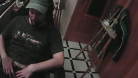 royer04 online show from September 15, 2:22 am