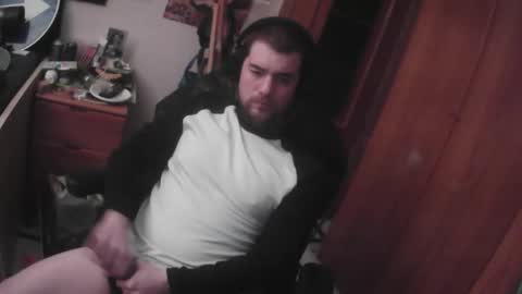 royer04 online show from January 31, 11:14 pm