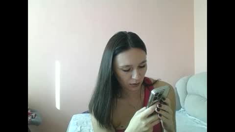 Snapshot of roza05x chatting on October 15, 8:03 am Roza05x online show from October 15, 8:03 am