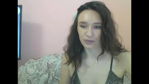 Snapshot of roza05x chatting on November 8, 11:32 am Roza05x online show from November 8, 11:32 am