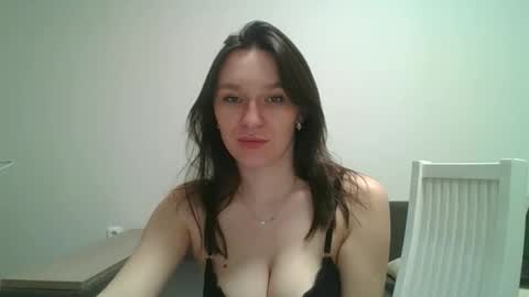 Snapshot of roza05x chatting on February 24, 12:58 pm Roza05x online show from February 24, 12:58 pm