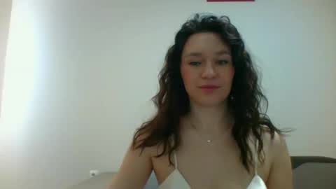 Snapshot of roza05x chatting on March 16, 8:40 am Roza05x online show from March 16, 8:40 am