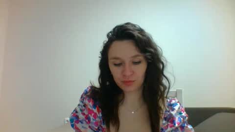 Snapshot of roza05x chatting on March 16, 8:46 pm Roza05x online show from March 16, 8:46 pm