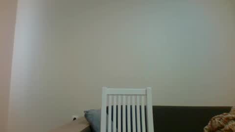 Snapshot of roza05x chatting on March 19, 9:57 am Roza05x online show from March 19, 9:57 am