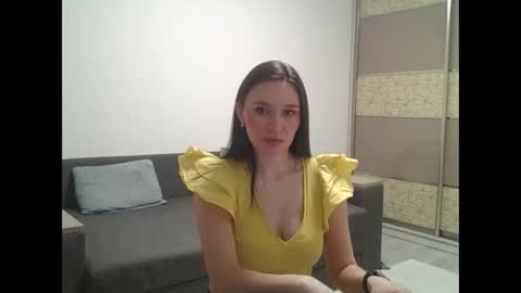 Snapshot of roza05x chatting on April 6, 8:15 am Roza05x online show from April 6, 8:15 am