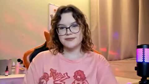 Snapshot of rozannecandela chatting on February 12, 3:18 pm Rozzana online show from February 12, 3:18 pm