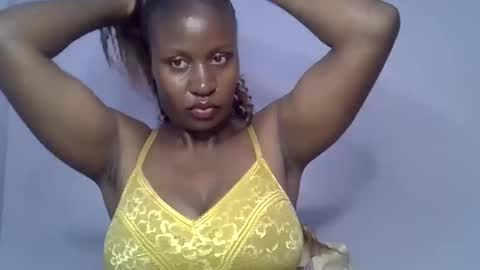 Snapshot of rozie34 chatting on March 26, 8:53 am rozie34 online show from March 26, 8:53 am