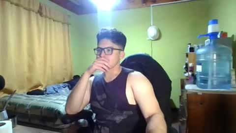 rpaulo25 online show from June 26, 2:27 am