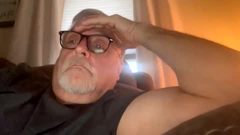 rs006 online show from March 3, 3:29 pm