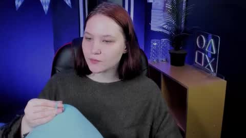 goth girl ruby 3 online show from September 17, 6:15 am