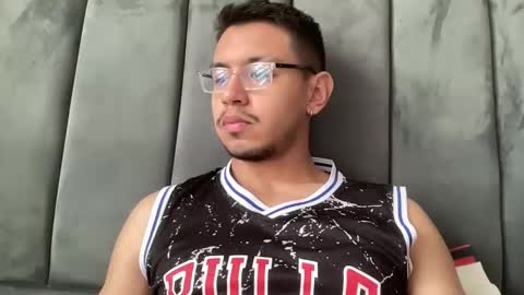 Ruan David online show from November 9, 7:12 pm