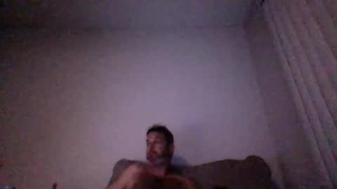 rubbingoneout714 online show from May 18, 2:29 am
