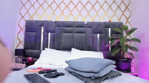 Snapshot of rubby_taylor chatting on January 13, 3:47 pm RubbyTaylor online show from January 13, 3:47 pm