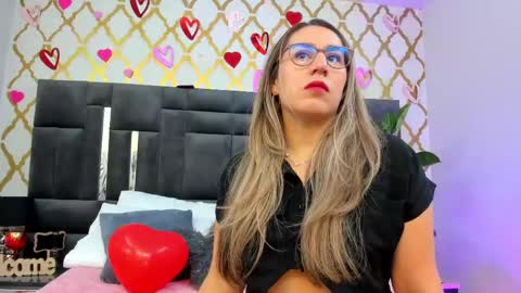 Snapshot of rubby_taylor chatting on February 11, 2:57 pm RubbyTaylor online show from February 11, 2:57 pm