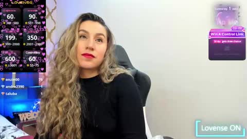 Snapshot of rubby_taylor chatting on February 25, 9:35 pm RubbyTaylor online show from February 25, 9:35 pm