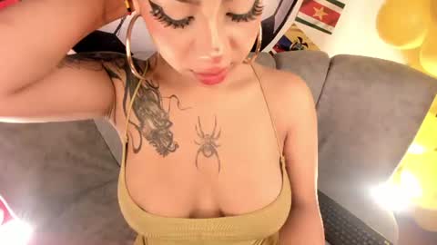 Snapshot of rubi_channel chatting on June 26, 10:41 am Channel online show from June 26, 10:41 am