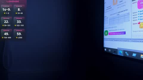 Snapshot of rubi_foox chatting on December 13, 9:42 pm Karol michell online show from December 13, 9:42 pm