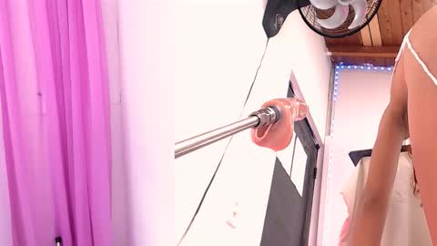 Snapshot of rubidaniells_ chatting on November 28, 5:26 pm Daniells online show from November 28, 5:26 pm