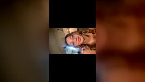 Snapshot of rubijasper18 chatting on April 1, 4:59 pm Rubi online show from April 1, 4:59 pm