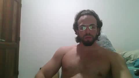 Snapshot of rubio121 chatting on January 8, 3:19 am rubio121 online show from January 8, 3:19 am