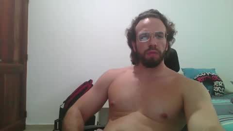 Snapshot of rubio121 chatting on January 23, 3:22 pm rubio121 online show from January 23, 3:22 pm