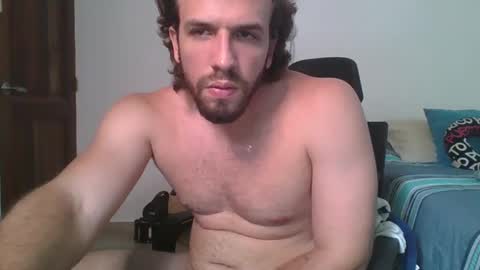 Snapshot of rubio121 chatting on February 6, 2:15 pm rubio121 online show from February 6, 2:15 pm