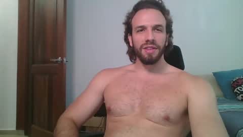 Snapshot of rubio121 chatting on February 7, 2:26 pm rubio121 online show from February 7, 2:26 pm