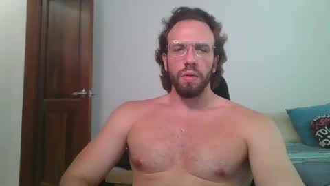 Snapshot of rubio121 chatting on February 7, 5:51 pm rubio121 online show from February 7, 5:51 pm