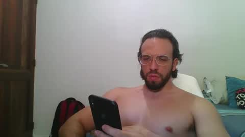 Snapshot of rubio121 chatting on September 8, 3:44 pm rubio121 online show from September 8, 3:44 pm