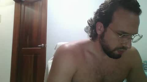 Snapshot of rubio121 chatting on October 30, 10:54 pm rubio121 online show from October 30, 10:54 pm