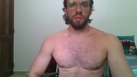 Snapshot of rubio121 chatting on November 6, 4:30 pm rubio121 online show from November 6, 4:30 pm