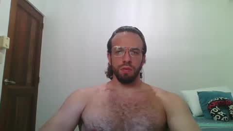 Snapshot of rubio121 chatting on November 17, 2:01 pm rubio121 online show from November 17, 2:01 pm