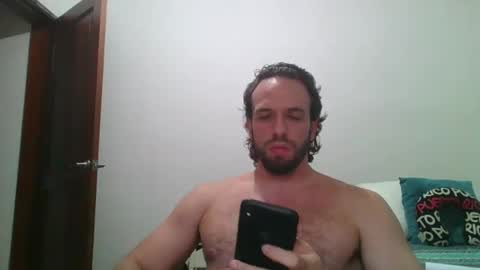 Snapshot of rubio121 chatting on November 18, 4:44 pm rubio121 online show from November 18, 4:44 pm