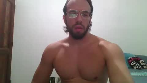 Snapshot of rubio121 chatting on December 15, 2:32 pm rubio121 online show from December 15, 2:32 pm