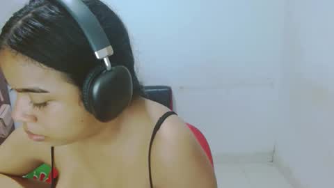 Snapshot of ruby1907 chatting on March 30, 10:38 am ruby1907 online show from March 30, 10:38 am