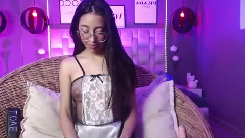 Snapshot of ruby_bonnie chatting on April 27, 7:45 pm ruby online show from April 27, 7:45 pm