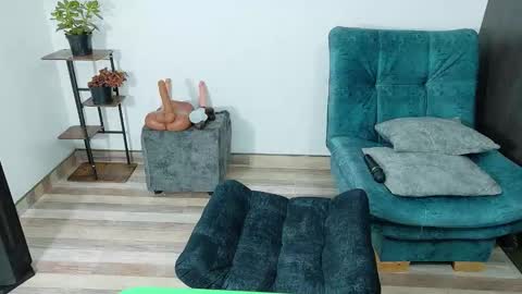 Snapshot of ruby_glow chatting on March 24, 11:10 pm Ruby online show from March 24, 11:10 pm