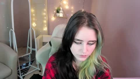 Snapshot of ruby_myst chatting on March 12, 8:59 pm Ilona online show from March 12, 8:59 pm