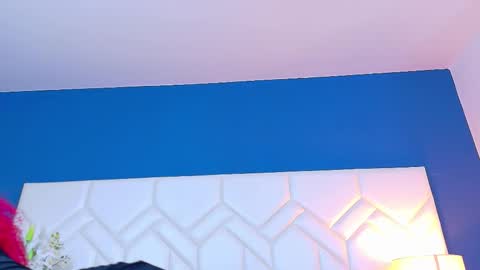 ruby_rogers_ online show from September 14, 1:10 pm