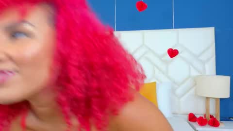 ruby_rogers_ online show from February 7, 11:47 am