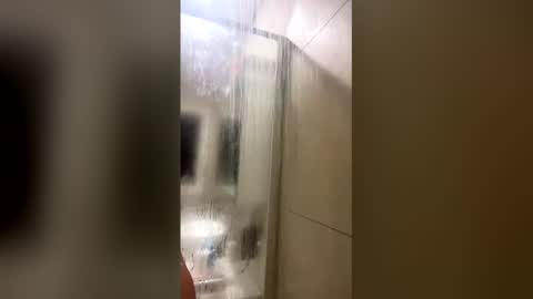 Snapshot of rubyhill99 chatting on February 6, 10:29 am rubyhill99 online show from February 6, 10:29 am