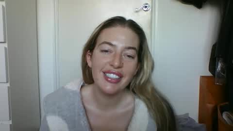 rubyredxxxoxxx online show from November 21, 11:31 am