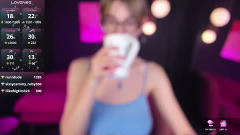 Snapshot of rubytwinkle chatting on December 6, 2:57 am Ruby online show from December 6, 2:57 am
