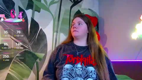 Snapshot of rubyvalen chatting on March 17, 1:43 am Ruby online show from March 17, 1:43 am