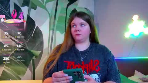 Snapshot of rubyvalen chatting on March 24, 12:59 am Ruby online show from March 24, 12:59 am