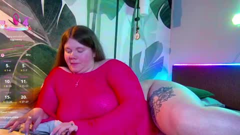 Snapshot of rubyvalen chatting on April 11, 1:43 am Ruby online show from April 11, 1:43 am