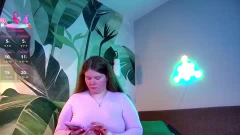 Snapshot of rubyvalen chatting on April 22, 1:08 am Ruby online show from April 22, 1:08 am