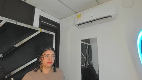 rubyxht online show from September 30, 12:43 pm