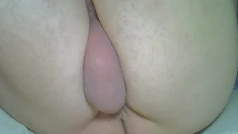 Snapshot of rudisuzzy chatting on February 12, 4:11 pm rudisuzzy 1 online show from February 12, 4:11 pm