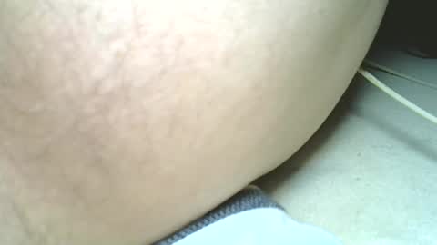 rudisuzzy 1 online show from June 17, 4:59 am